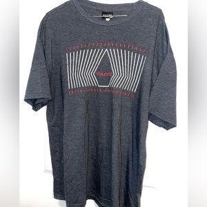 3/$15 Bundles 🎉 Volcom Graphic T-Shirt
